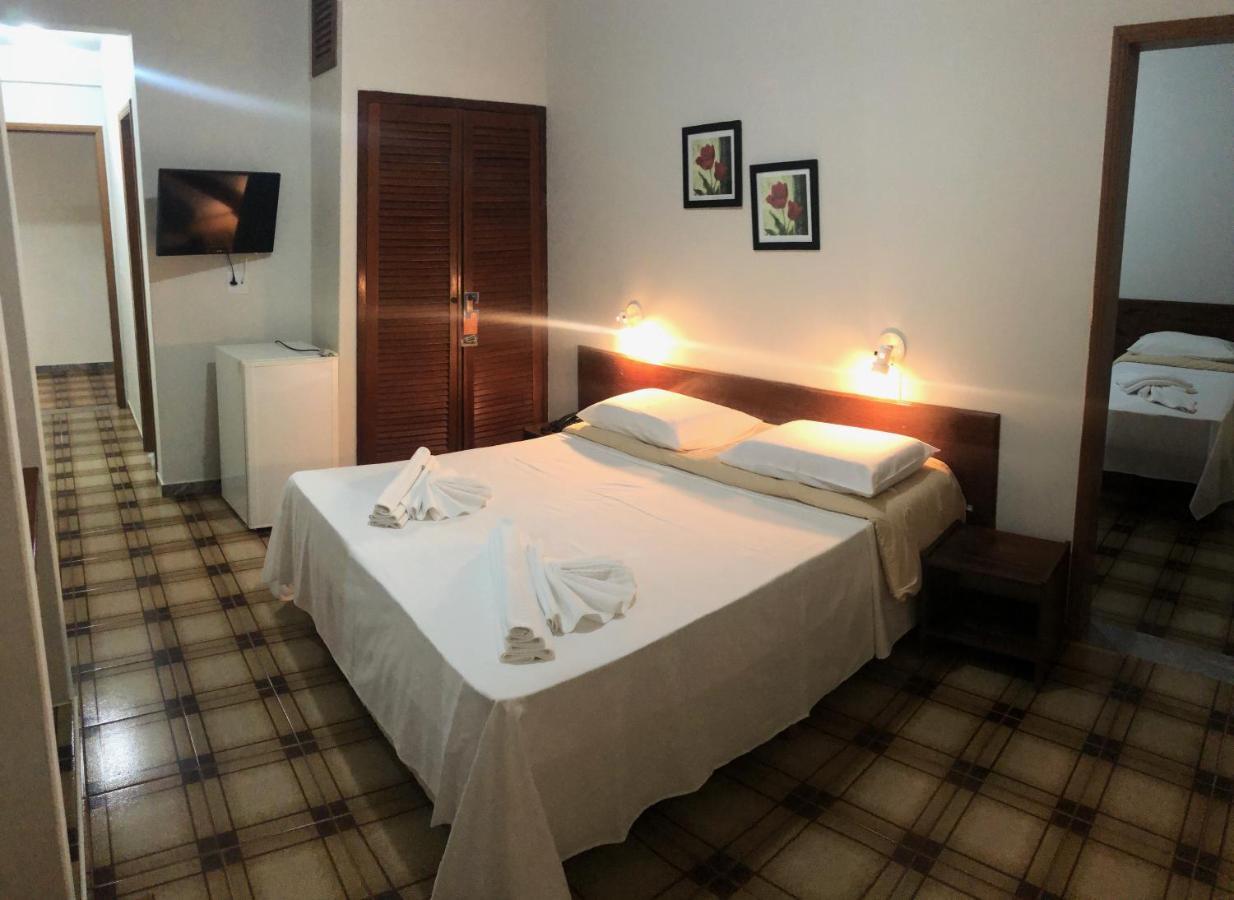 Thanharu Praia Hotel Anchieta  Exteriör bild